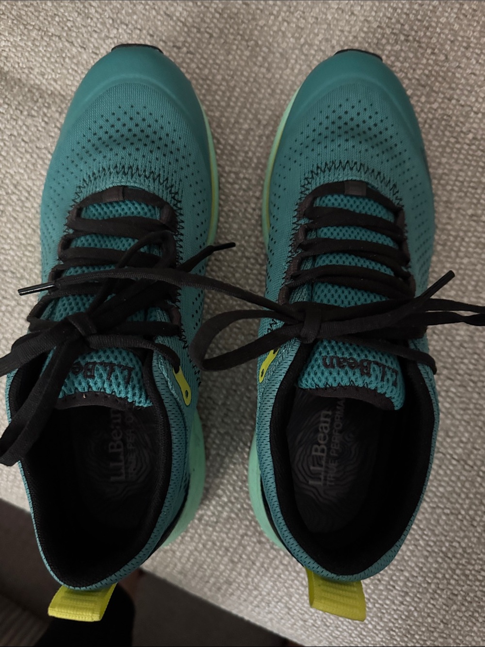 L.L. Bean Teal Mesh Women’s Athletic Sneakers with Black Laces